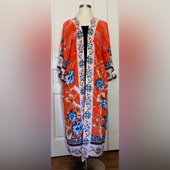 Kimono Robe - Picture 2 of 9